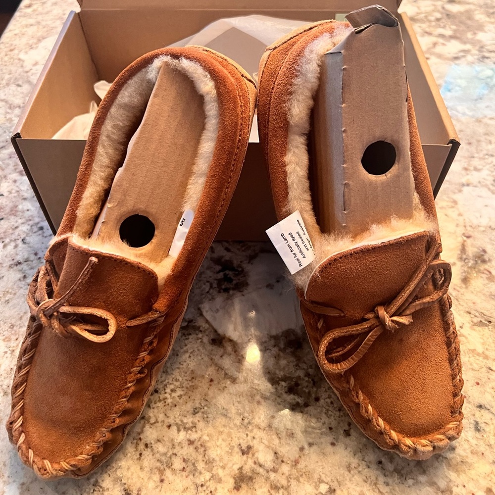 L.L.Bean Wicked Good Slippers